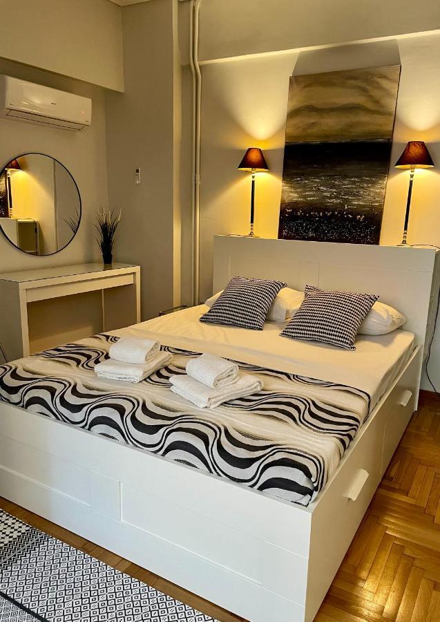 Lycabettus Luxury Cave Greendom Athens Ngoại thất bức ảnh